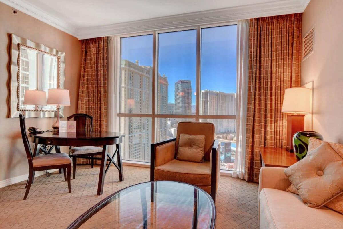 Mgm Signature-21-703 Strip View Jacuzzi Studio Las Vegas Buitenkant foto