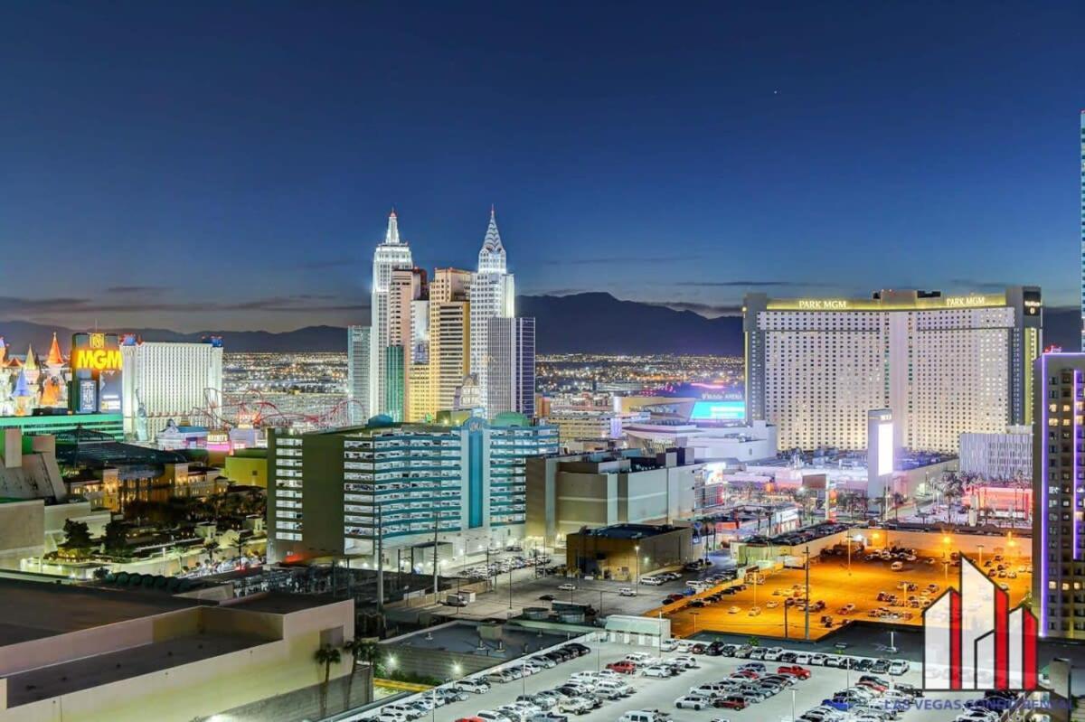 Mgm Signature-21-703 Strip View Jacuzzi Studio Las Vegas Buitenkant foto